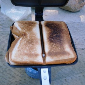バウルーのホットサンドクッカー BAW LOO SANDWICH TOASTER | UTILITY