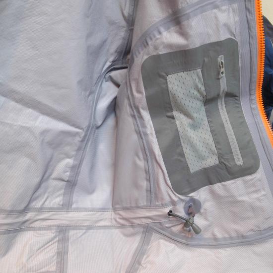 2011_1004_183843-R0023008_small