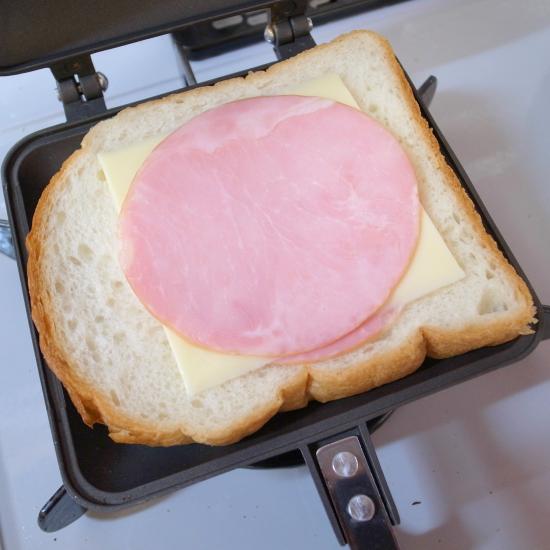 2012_1122_075352-R0028535_small