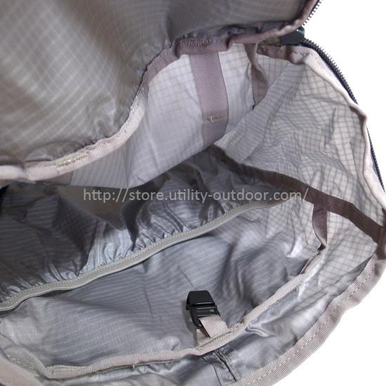 R0034903a_small R0034903a_small