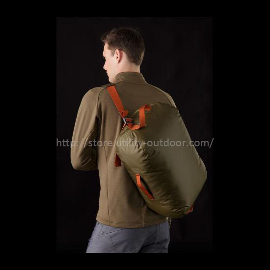 Carrier-Duffle-35-Dark-Moss-Fit_small