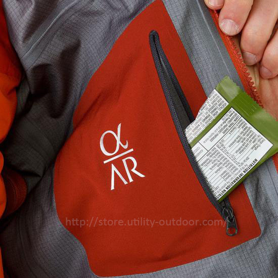Alpha-AR-Jacket-Aruna-Internal-Pocket_small